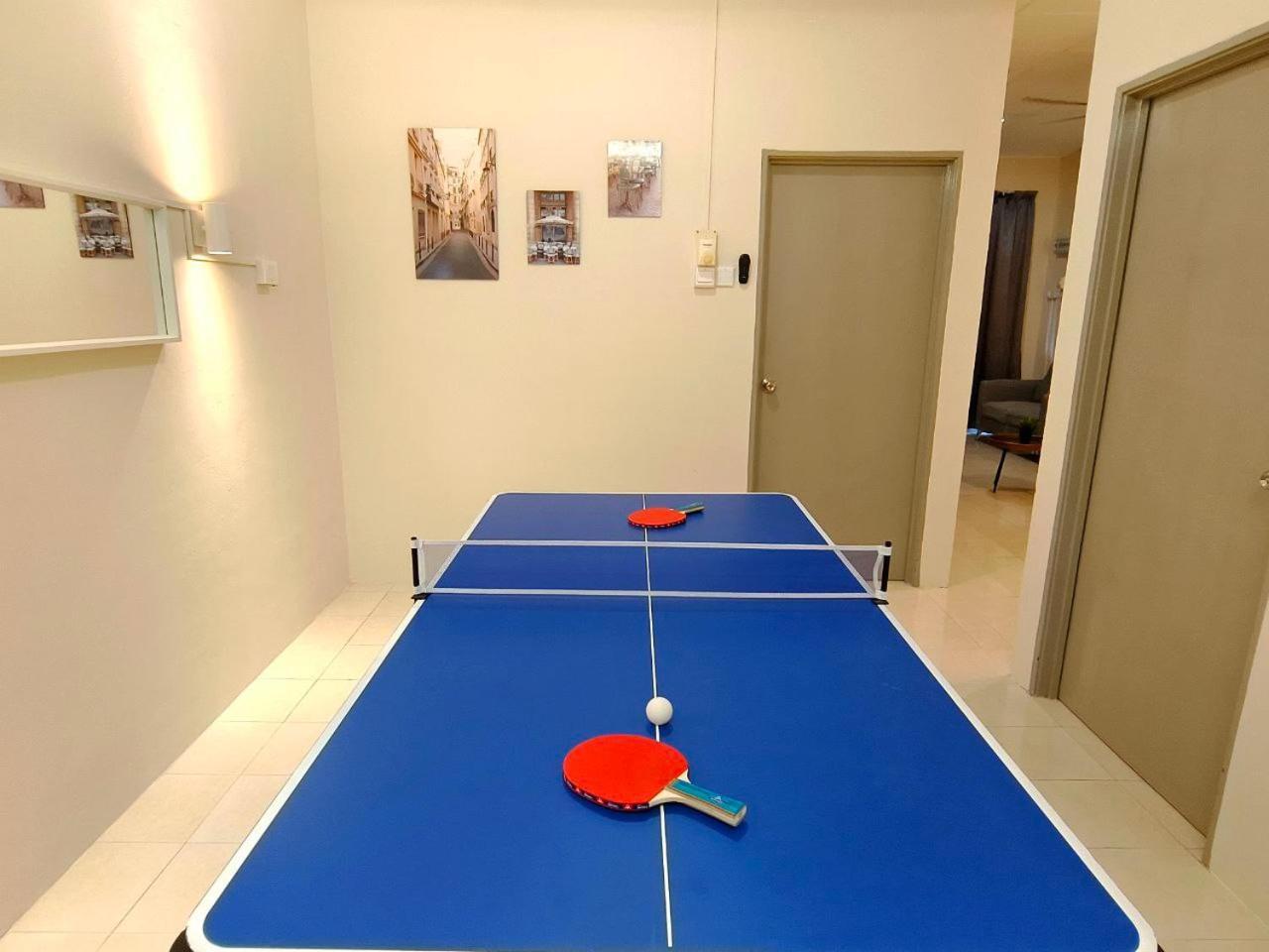 Newcastle Seri Impian Snooker Ping Pong Neflix Kluang Exterior photo